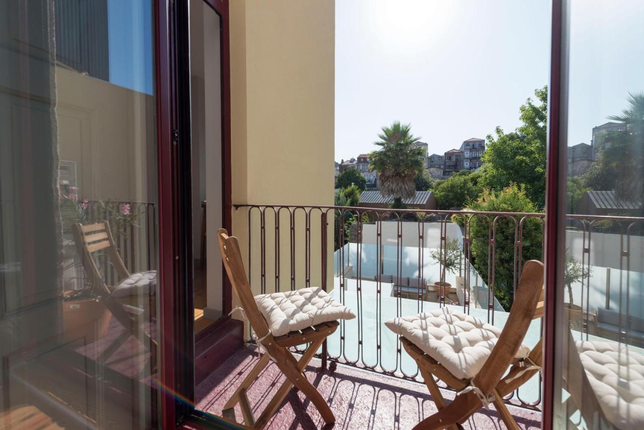 Tripas-Coracao, Almada Charming City Center Porto Eksteriør billede