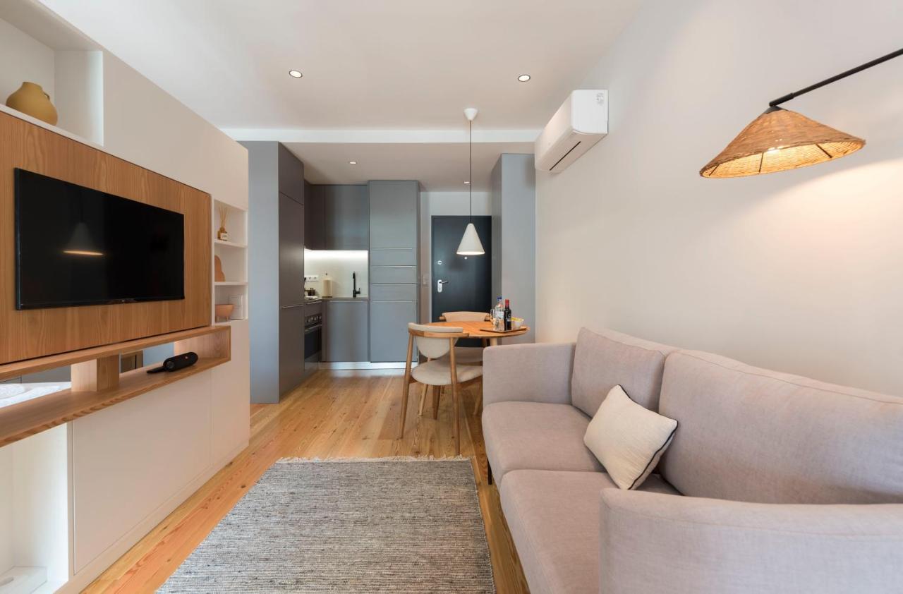 Tripas-Coracao, Almada Charming City Center Porto Eksteriør billede
